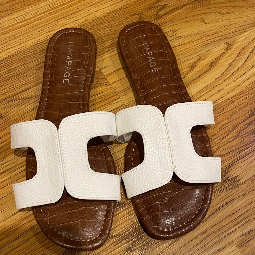 RAMPAGE white sandals